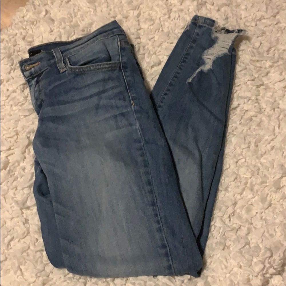 Flying Monkey Jeans 💗